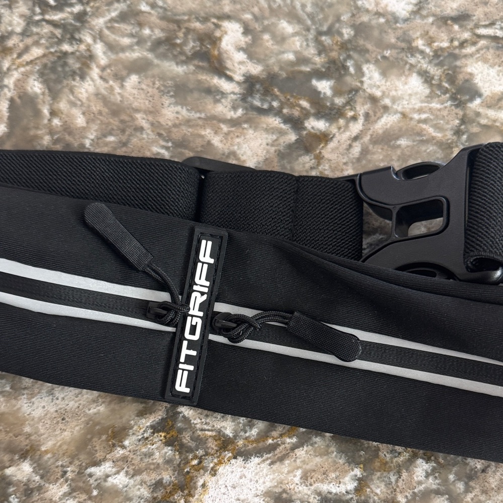 Running Belt - Picture 2 of 2